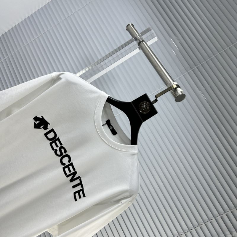 Descente T-Shirts